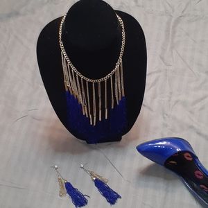 🥰Beautiful Royal Blue Nicole Miller Necklace set